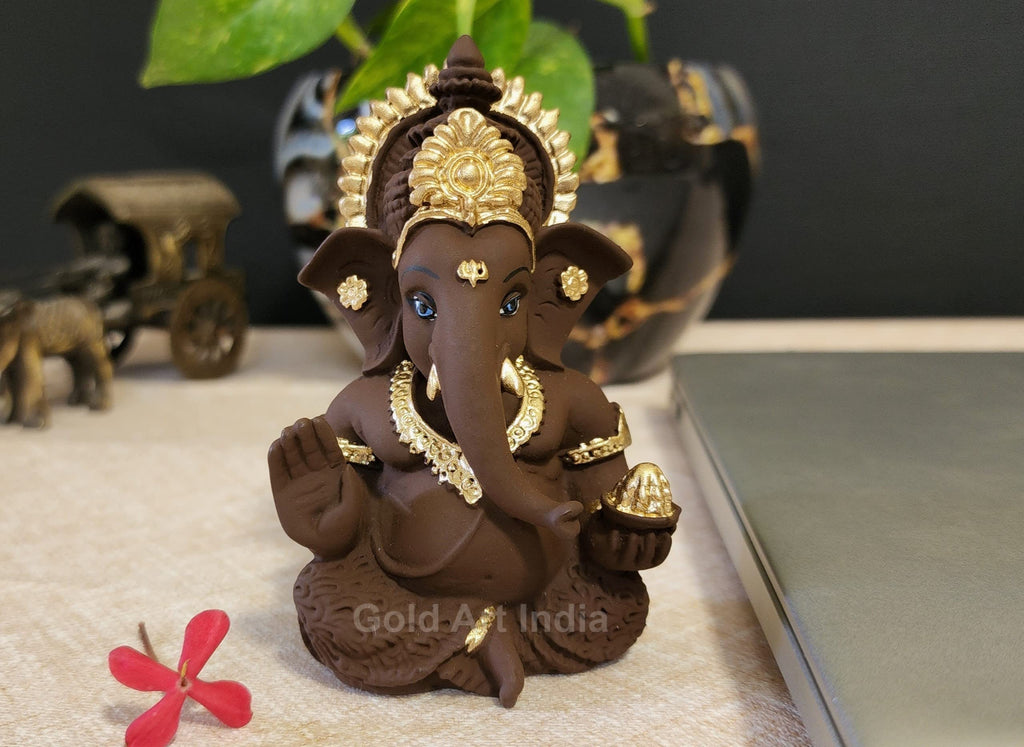 Gold Art India Peach Ivory Finish Ganesha Idol Car Dashboard IdolGanesha Murti Ganpati Idol for Home Decor Puja Lord Ganesh Statue Gift for Office Desk Puja Room Figurine 3.3" inches