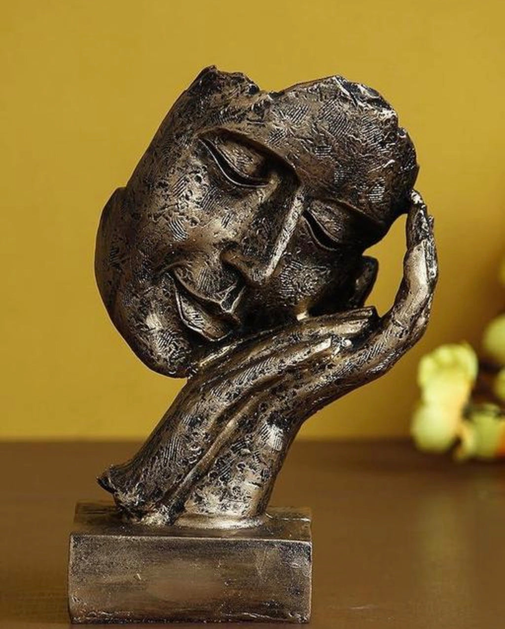 Unique metal figure